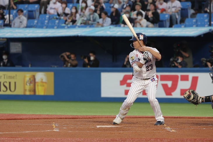 東京ヤクルトスワローズ #23 青木宣親 選手 引退記念 ノベルティ セット 東京ヤクルトスワローズ #23 青木宣親 選手 引退記念 ノベルティ