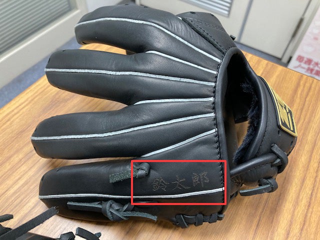 東京ヤクルトスワローズ 軟式グローブ つば九郎軟式野球用グローブ（大人用） | 東京ヤクルトスワローズ