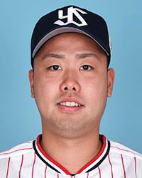 中尾 輝
