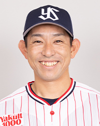 森岡　良介