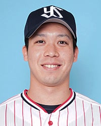 山田　哲人