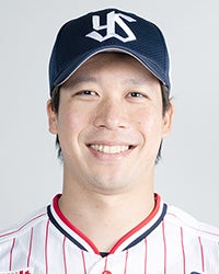 山田 哲人